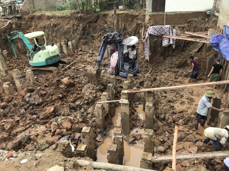 ep-coc-be-tong-gia-re-nhat