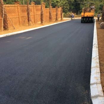 Thi công thảm bê tông nhựa nóng tại Quôc Oai, Hà Nội