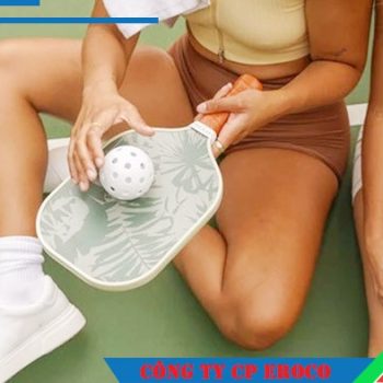 tim-hieu-dac-diem-vot-thi-dau-pickleball